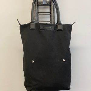 Want Les Essentials tote